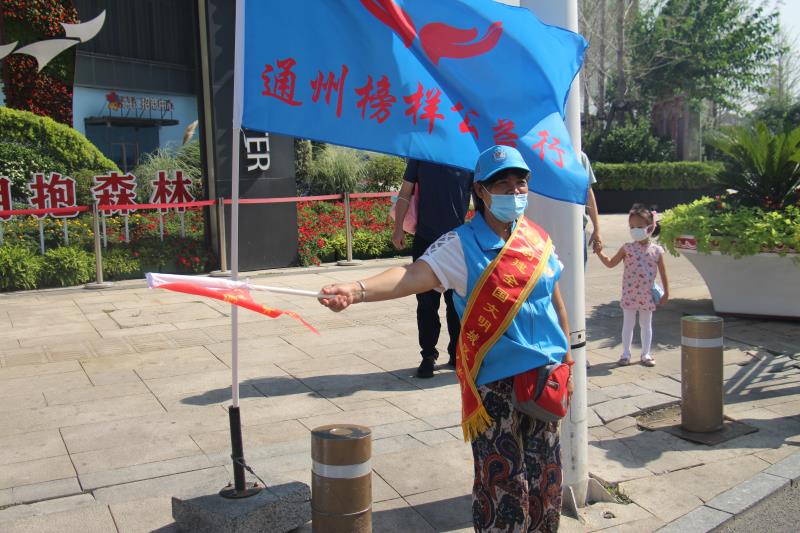 <strong>操美女小逼逼的视频</strong>